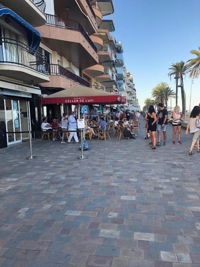 Face A La Mer Calafell Εξωτερικό φωτογραφία